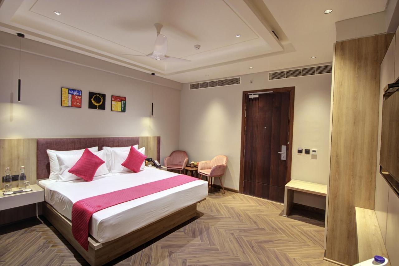 Cygnett Collection K K Hotel Faizābād Kültér fotó