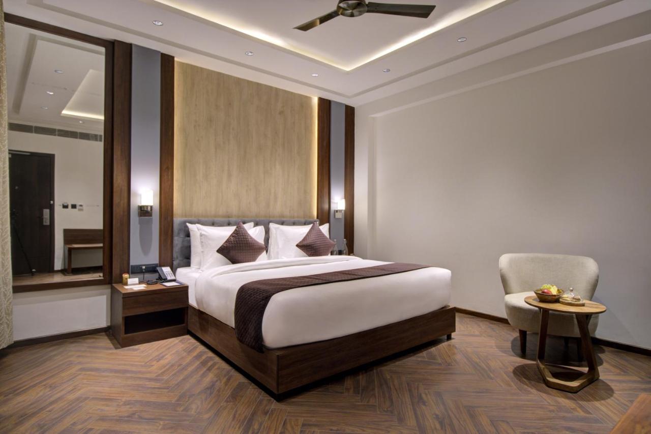 Cygnett Collection K K Hotel Faizābād Kültér fotó